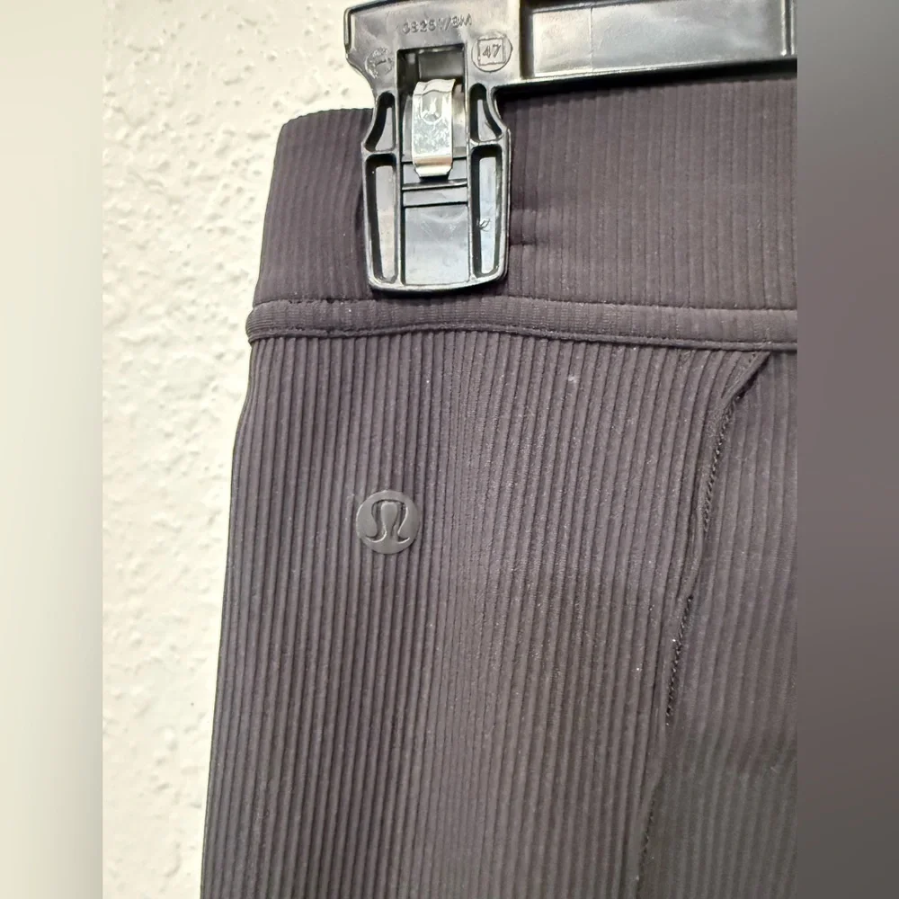 Lululemon Ribbed Wide Leg Pull On Pants Black Size 4 Stretch Athleisure